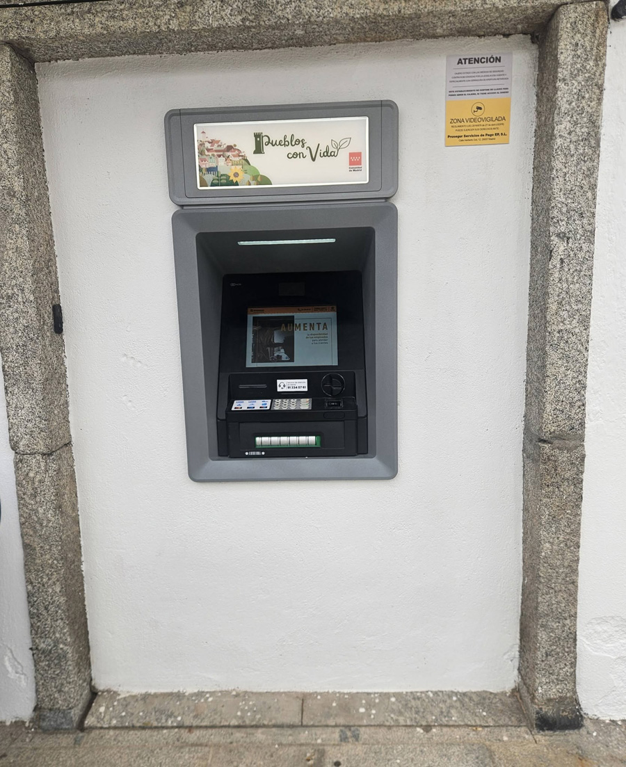 Nuevo cajero automatico Valdemaqueda 1